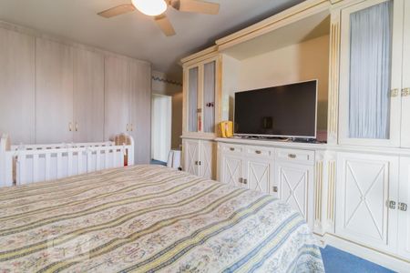Apartamento à venda com 340m², 3 quartos e 3 vagas Apartamento à venda com 340m², 3 quartos e 3 vagasSuíte 3