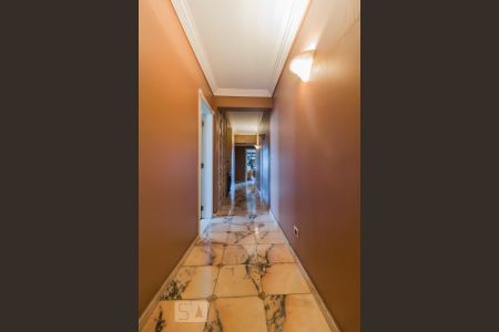 Apartamento à venda com 340m², 3 quartos e 3 vagas Apartamento à venda com 340m², 3 quartos e 3 vagasAcesso aos quartos