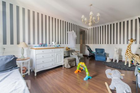 Apartamento à venda com 340m², 3 quartos e 3 vagas Apartamento à venda com 340m², 3 quartos e 3 vagasSuíte 1