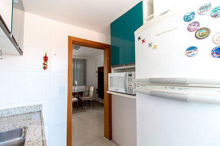 Apartamento à venda com 82m², 3 quartos e 2 vagasCozinha