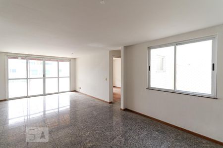Sala de apartamento para alugar com 4 quartos, 250m² em Recreio dos Bandeirantes, Rio de Janeiro