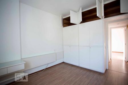 quarto 1 de apartamento para alugar com 2 quartos, 70m² em Vital Brasil, Niterói