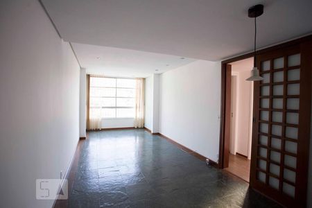 Apartamento para alugar com 70m², 2 quartos e 1 vagasala