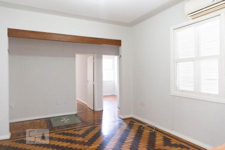 Sala de apartamento para alugar com 2 quartos, 71m² em Bom Fim, Porto Alegre