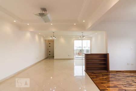 Apartamento à venda com 150m², 2 quartos e 3 vagasSala