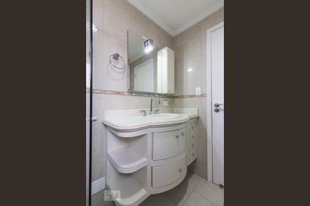 Apartamento à venda com 150m², 2 quartos e 3 vagasBanheiro