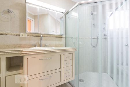 Apartamento à venda com 150m², 2 quartos e 3 vagasBanheiro Suite