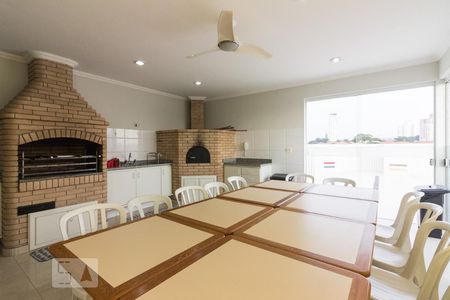 Apartamento à venda com 150m², 2 quartos e 3 vagasChurrasqueira