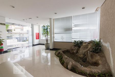 Apartamento à venda com 150m², 2 quartos e 3 vagasHall social