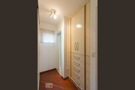 Apartamento à venda com 150m², 2 quartos e 3 vagasCloset Suite