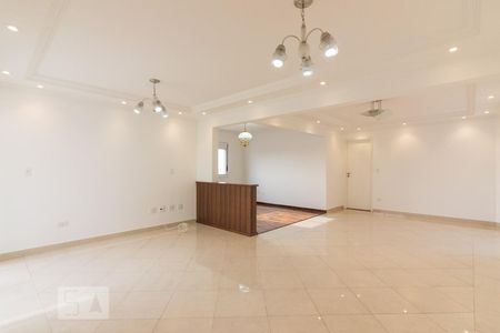 Apartamento à venda com 150m², 2 quartos e 3 vagasSala