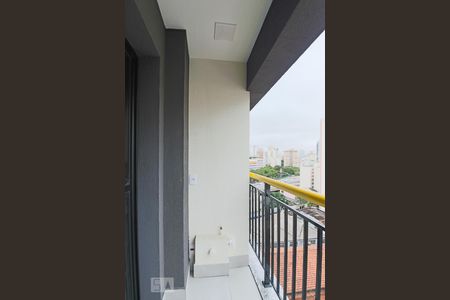 Varanda de kitnet/studio para alugar com 1 quarto, 26m² em Campos Elíseos, São Paulo