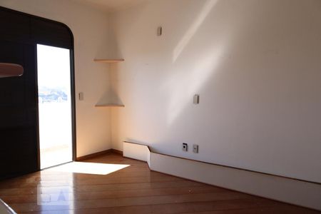 Apartamento à venda com 220m², 3 quartos e 3 vagasQuarto 2