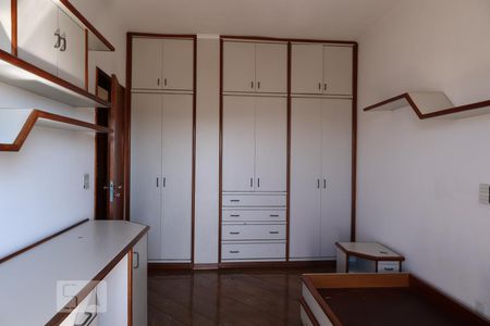 Apartamento à venda com 220m², 3 quartos e 3 vagasQuarto 3