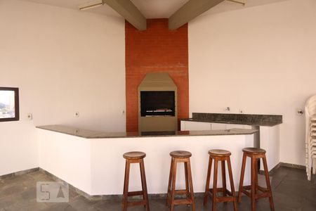 Apartamento à venda com 220m², 3 quartos e 3 vagasChurrasqueira