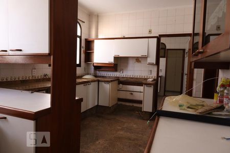 Apartamento à venda com 220m², 3 quartos e 3 vagasCozinha
