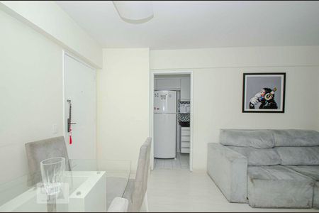 Sala de apartamento à venda com 2 quartos, 68m² em Praça da Bandeira, Rio de Janeiro