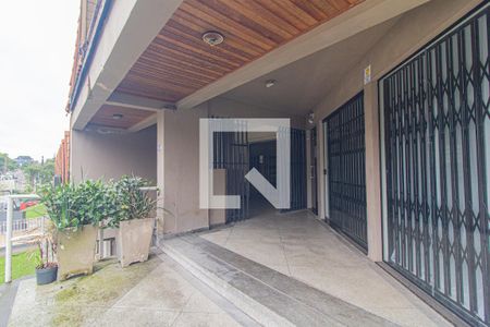 Entrada de kitnet/studio para alugar com 1 quarto, 50m² em Mercês, Curitiba