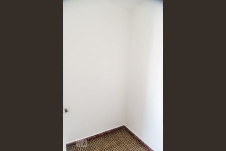 Quarto de Serviço de apartamento para alugar com 2 quartos, 75m² em Rio Branco, Porto Alegre