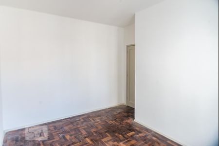 Quarto 2 de apartamento para alugar com 2 quartos, 75m² em Rio Branco, Porto Alegre