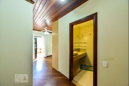 Casa à venda com 460m², 5 quartos e 5 vagas Casa à venda com 460m², 5 quartos e 5 vagasSuíte 2