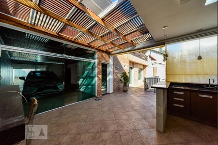 Casa à venda com 460m², 5 quartos e 5 vagas Casa à venda com 460m², 5 quartos e 5 vagasVaranda Gourmet