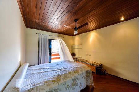 Casa à venda com 460m², 5 quartos e 5 vagas Casa à venda com 460m², 5 quartos e 5 vagasSuíte 4
