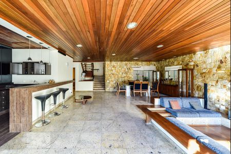 Sala de casa à venda com 5 quartos, 460m² em Jardim Chácara Inglesa, São Bernardo do Campo