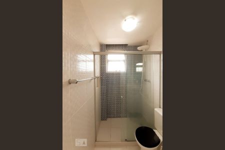 Apartamento à venda com 58m², 2 quartos e 1 vaga Apartamento à venda com 58m², 2 quartos e 1 vagaBanheiro Social