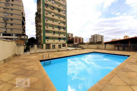 Apartamento à venda com 58m², 2 quartos e 1 vaga Apartamento à venda com 58m², 2 quartos e 1 vagaÁrea comum - Piscina
