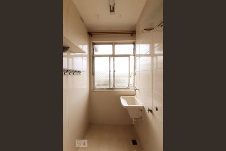 Apartamento à venda com 58m², 2 quartos e 1 vaga Apartamento à venda com 58m², 2 quartos e 1 vagaÁrea de Serviço