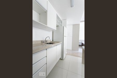Cozinha de apartamento à venda com 1 quarto, 44m² em Rio Branco, Porto Alegre
