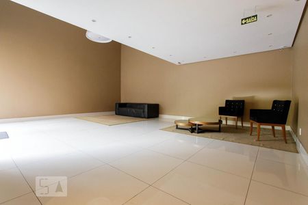 Hall de Entrada de apartamento à venda com 1 quarto, 44m² em Rio Branco, Porto Alegre