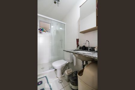 Banheiro de apartamento à venda com 2 quartos, 74m² em Vila Nova Alba, São Paulo
