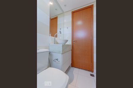 Apartamento para alugar com 82m², 3 quartos e 2 vagasBanheiro social 