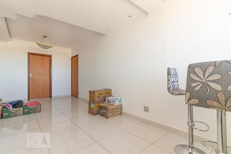 Sala de apartamento para alugar com 3 quartos, 75m² em Santa Inês, Belo Horizonte