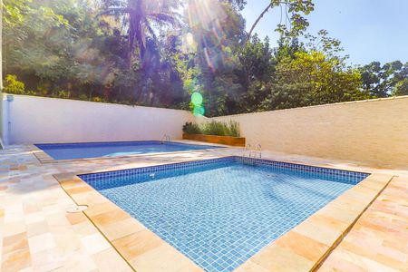 Apartamento à venda com 100m², 3 quartos e 1 vagaPiscinas