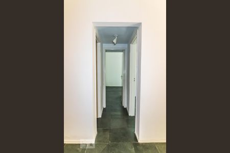Apartamento à venda com 100m², 3 quartos e 1 vagaCorredor