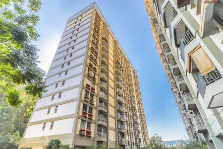 Apartamento à venda com 100m², 3 quartos e 1 vagaFachada