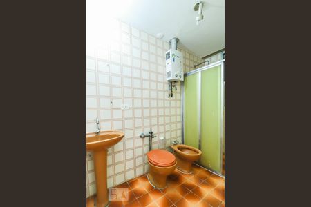 Apartamento à venda com 100m², 3 quartos e 1 vagaBanheiro Quarto 2 - Suíte