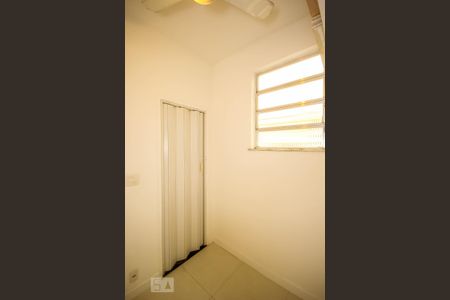 quarto de serviço de apartamento para alugar com 1 quarto, 60m² em Copacabana, Rio de Janeiro