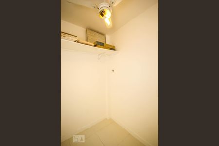 quarto de serviço de apartamento para alugar com 1 quarto, 60m² em Copacabana, Rio de Janeiro