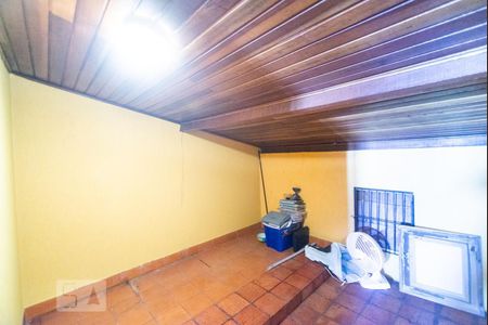 Casa à venda com 550m², 3 quartos e 8 vagas Casa à venda com 550m², 3 quartos e 8 vagasSótão