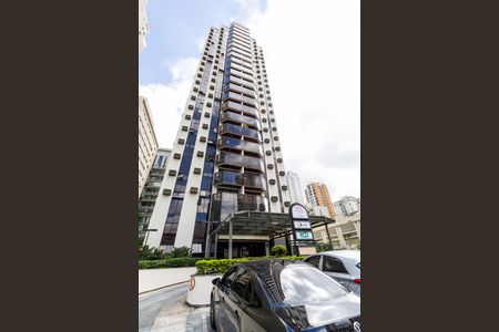 Apartamento para alugar com 50m², 1 quarto e 1 vaga Apartamento para alugar com 50m², 1 quarto e 1 vagaFachada