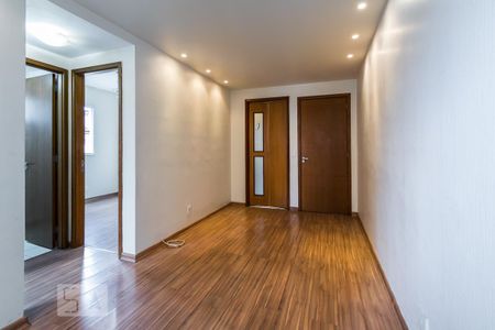 Sala de apartamento à venda com 2 quartos, 55m² em Irajá, Rio de Janeiro