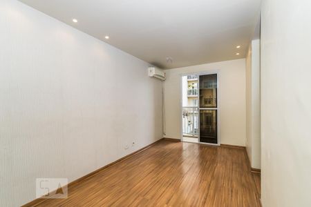 Sala de apartamento à venda com 2 quartos, 55m² em Irajá, Rio de Janeiro