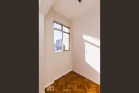 Quarto extra de apartamento à venda com 2 quartos, 44m² em Botafogo, Rio de Janeiro
