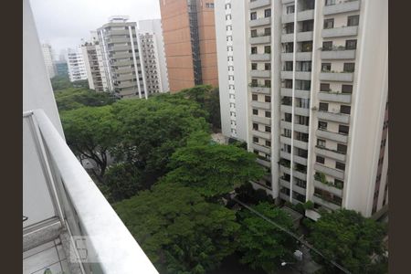 Apartamento à venda com 97m², 3 quartos e 1 vaga Apartamento à venda com 97m², 3 quartos e 1 vagaVaranda