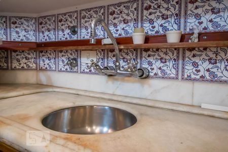 Casa à venda com 500m², 4 quartos e 4 vagasCozinha detalhe