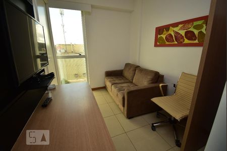 Sala de apartamento para alugar com 1 quarto, 28m² em Zona Industrial (guará), Brasília